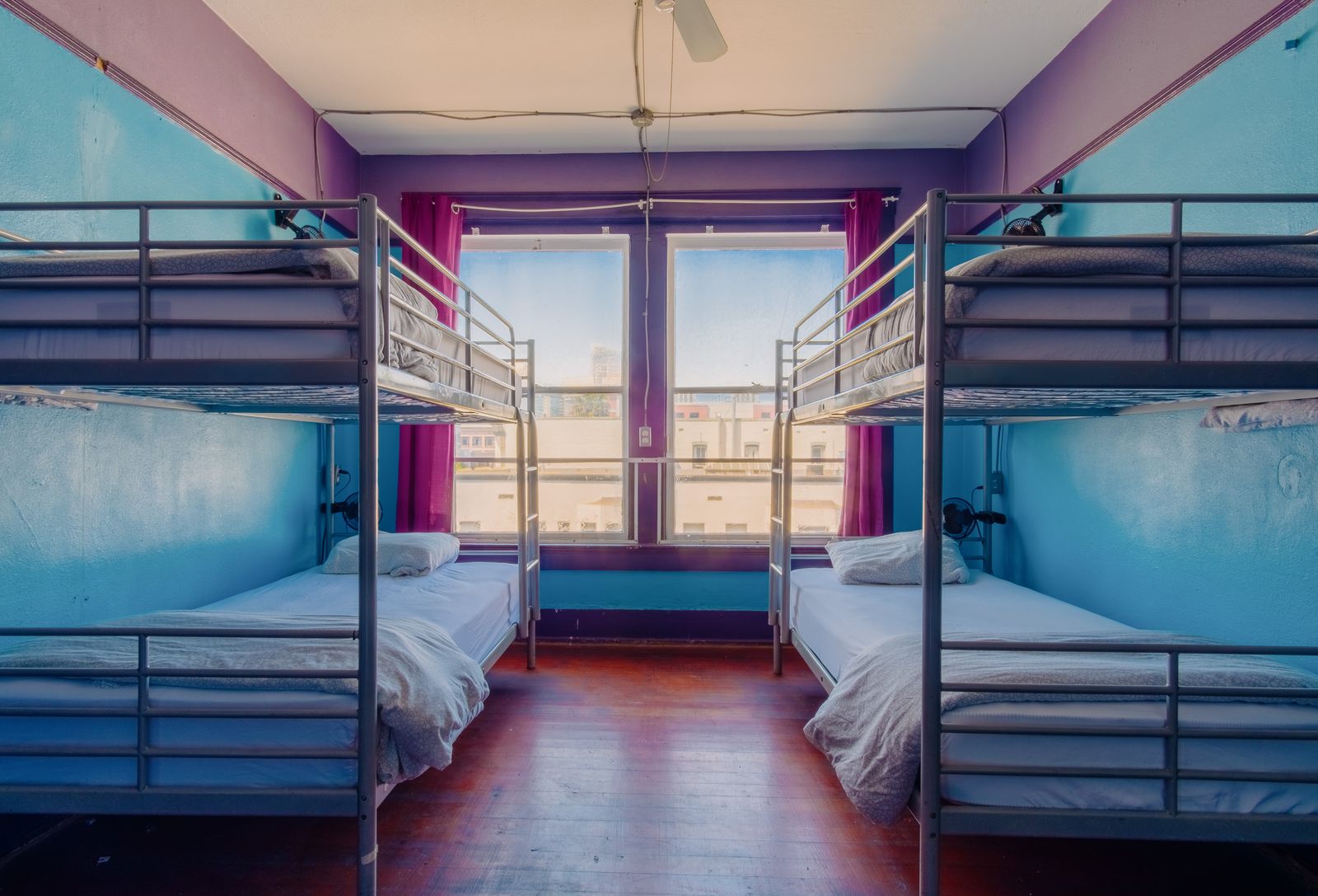 Mixed dorms at Lucky D's Hostel San Diego